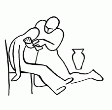 personne donne à boir à un malade